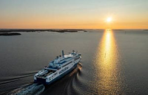 Hydrogen support for shipping