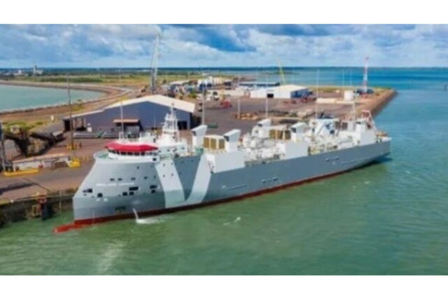 177856395942013vroon-livestock-carrier-docked.ed1be8.8407c8