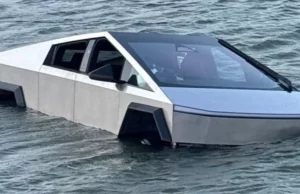 Driver arrested after entering lake with Cybertruck