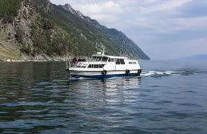 Tourist boat carrying passengers sinks in Lake Baikal – VIDEO