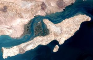Powerful Explosion in Waters Near Qeshm Island